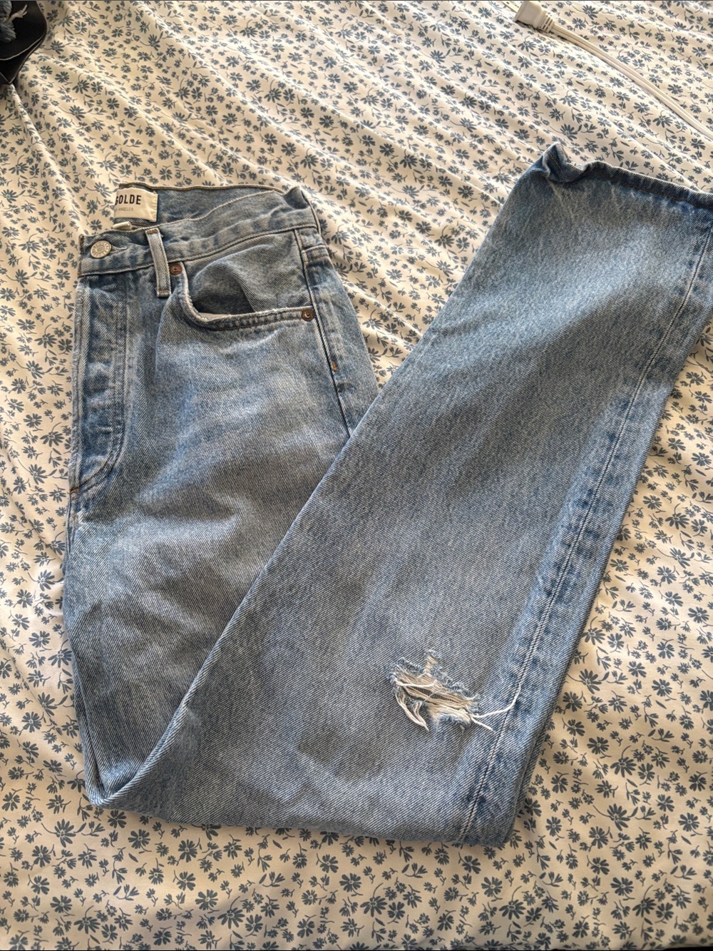 Agolde Light Blue Straight Jeans with Knee Distress
